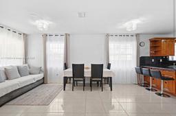 Picture of 701 NE 6Th St, Hallandale Beach, FL 33009