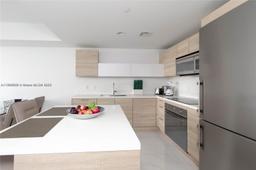 Picture of 16385 Biscayne Blvd # 719, North Miami Beach, FL 33160