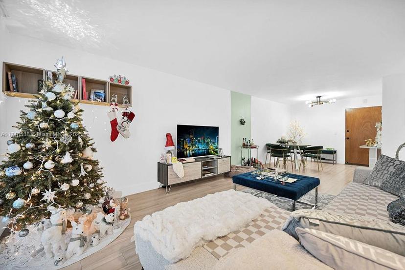 Picture of 1754 Meridian Ave # 303, Miami Beach FL 33139