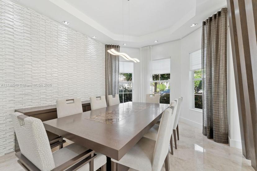 Picture of 822 Meridian Ln, Hollywood FL 33019