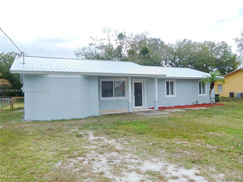 Picture of 738 NW 21St Lane, Okeechobee FL 34972