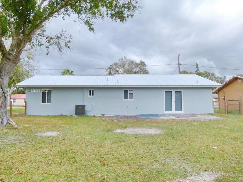 Picture of 738 NW 21St Lane, Okeechobee FL 34972