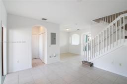 Picture of 1438 SE 24Th Ct # 360, Homestead, FL 33035