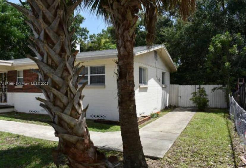 Picture of 317 Parkway St, Daytona FL 32114