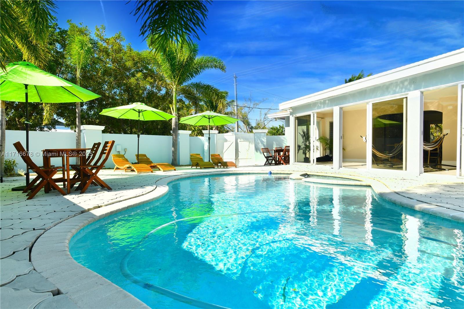 Picture of 1100 NE 4Th St, Pompano Beach, FL 33060