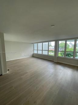 Picture of 10230 Collins Ave # 102, Bal Harbour, FL 33154