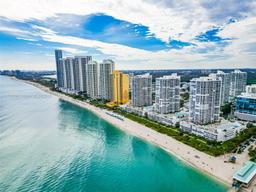 Picture of 16425 Collins Ave # 212, Sunny Isles Beach, FL 33160