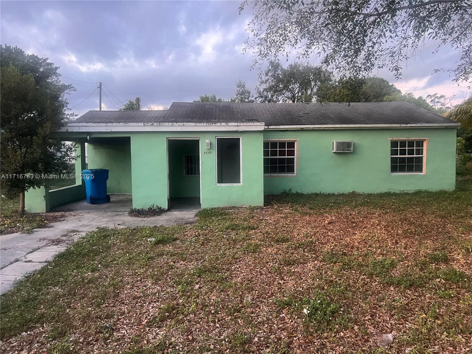 Picture of 5639 SW 26Th St, West Park, FL 33023