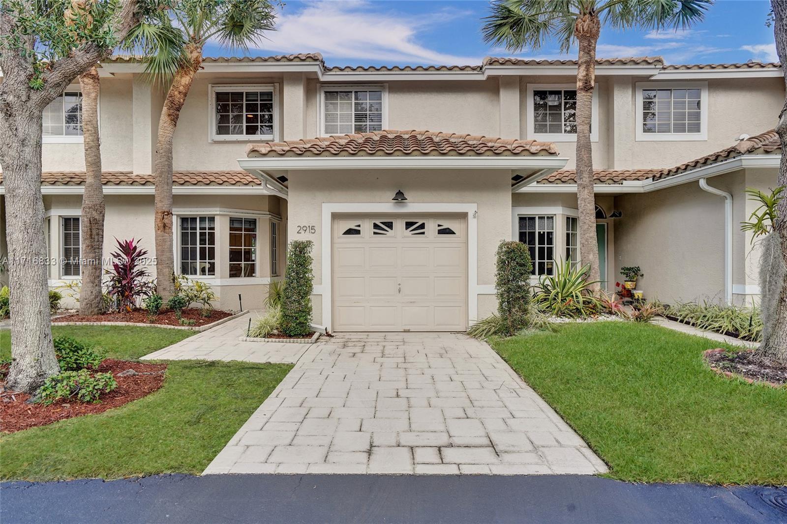 Picture of 2915 Port Royale Ln # 103, Fort Lauderdale, FL 33308