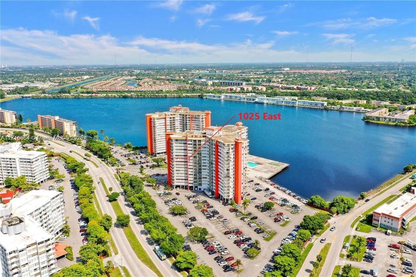 Picture of 1351 NE Miami Gardens Drive # 1025E, Miami FL 33179