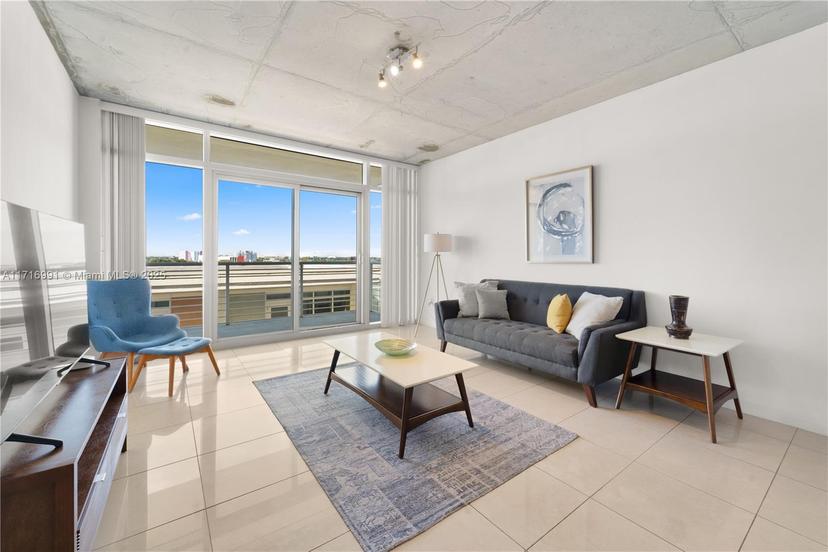 Picture of 3250 NE 1St Ave # 713, Miami FL 33137