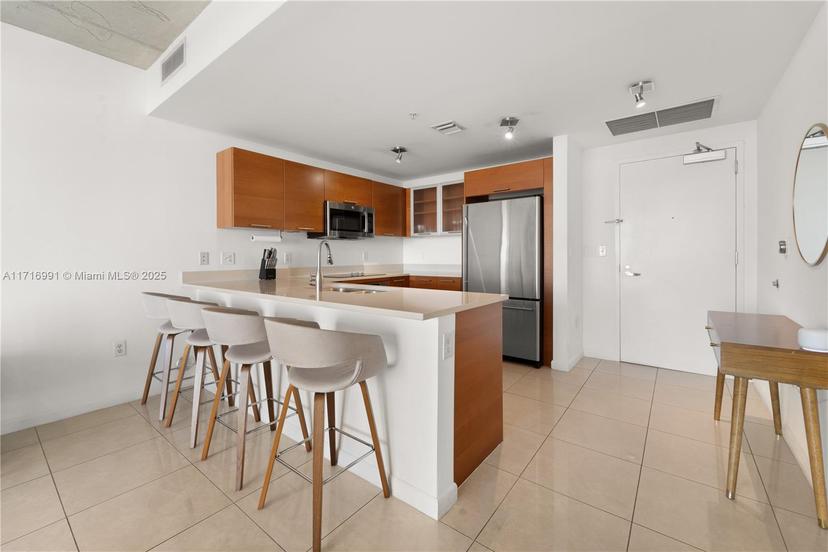 Picture of 3250 NE 1St Ave # 713, Miami FL 33137