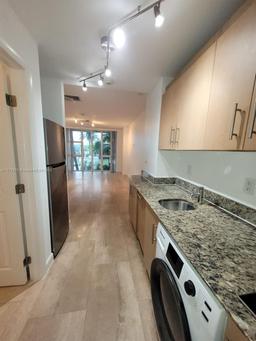 Picture of 10275 Collins Ave # 111, Bal Harbour, FL 33154