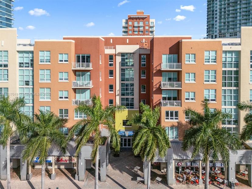 Picture of 2001 Biscayne Blvd # 2121, Miami FL 33137