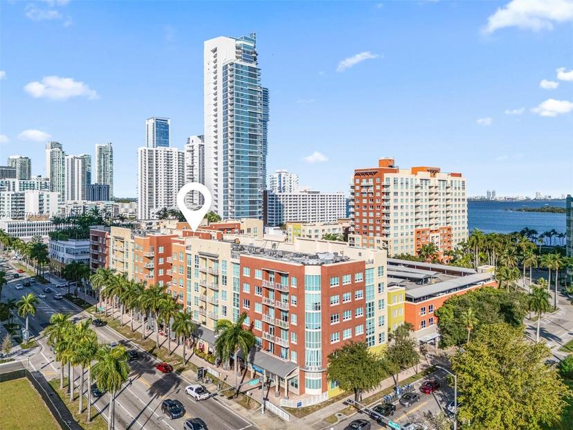 Picture of 2001 Biscayne Blvd # 2121, Miami FL 33137