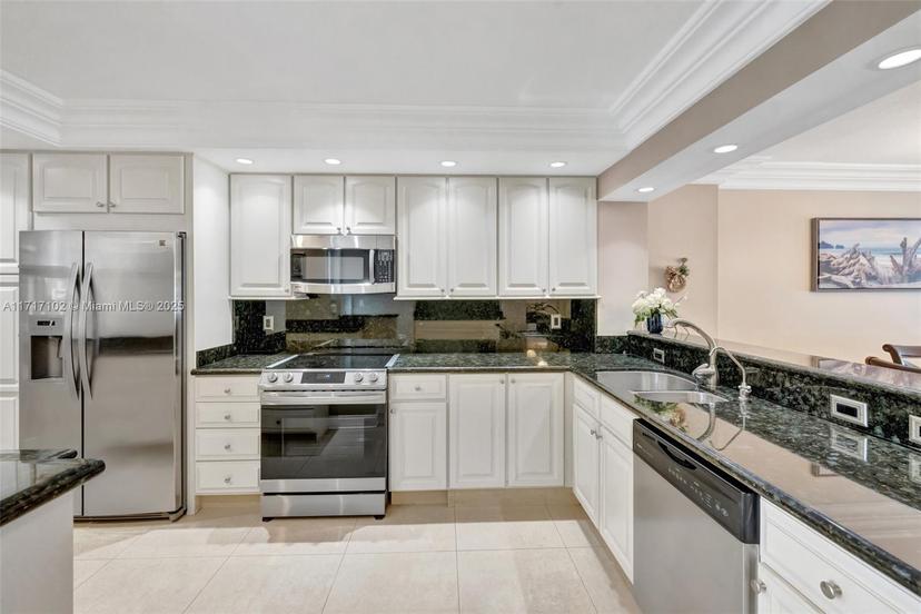 Picture of 1012 N Ocean Blvd # 711, Pompano Beach FL 33062