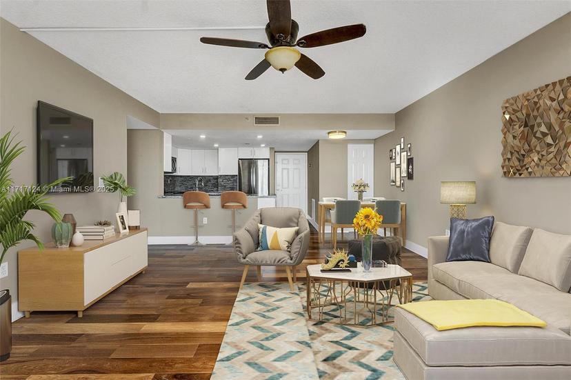 Picture of 3000 S Coral Way # 814, Miami FL 33145