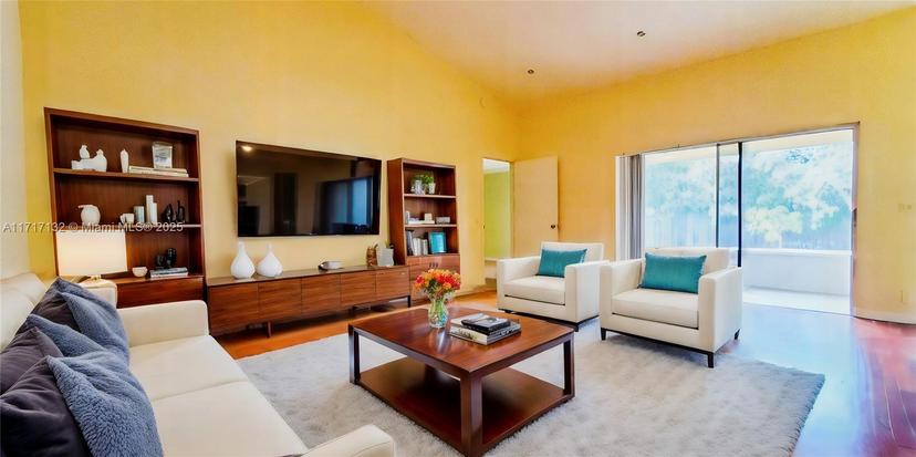 Picture of 5065 N Foxhall Dr N, West Palm Beach FL 33417