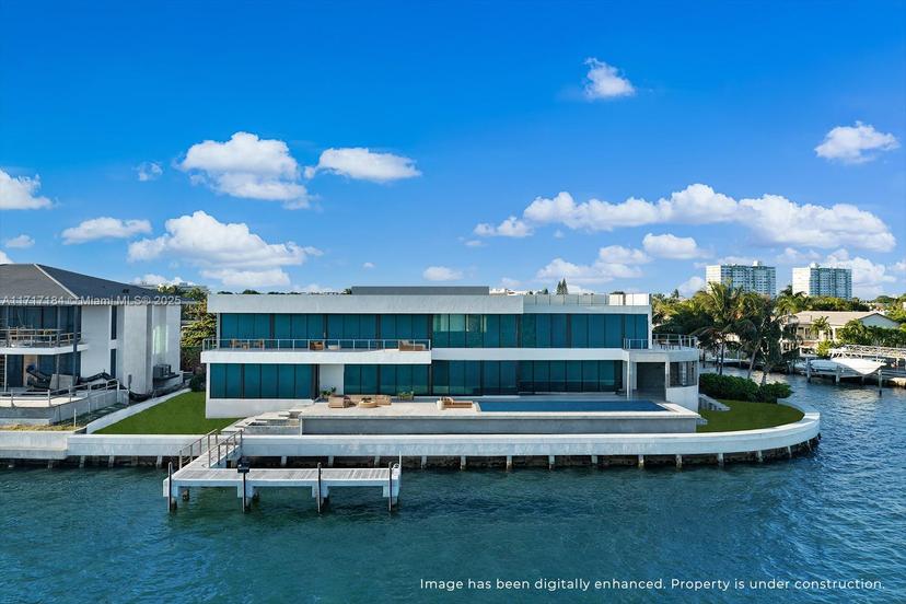 Picture of 11400 N Bayshore Dr, North Miami FL 33181