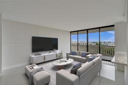 Picture of 2000 Island Blvd # 608, Aventura, FL 33160