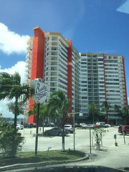 Picture of 1301 NE Miami Gardens Dr # 1024W, Miami, FL 33179