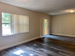 Picture of 17901 NW 68Th Ave # T206, Hialeah, FL 33015