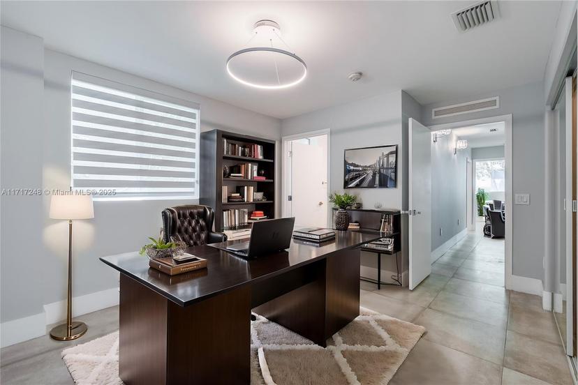 Picture of 1410 Euclid Ave, Miami Beach FL 33139
