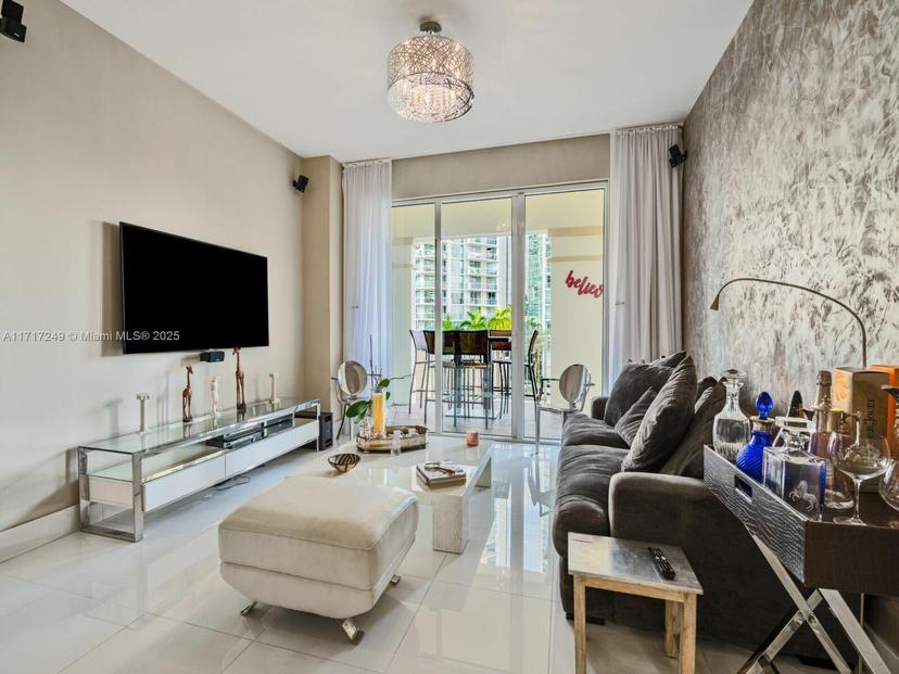 Picture of 200 Sunny Isles Blvd # 404, Sunny Isles Beach FL 33160