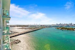 Picture of 650 West Ave # 2907, Miami Beach, FL 33139