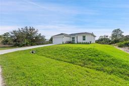 Picture of 412 Wickham Ave S, Lehigh Acres, FL 33974