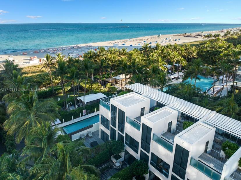 Picture of 2201 Collins Ave # 4, Miami Beach FL 33139