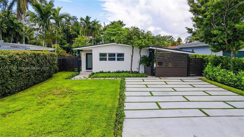 Picture of 300 NE 116Th St, Miami FL 33161
