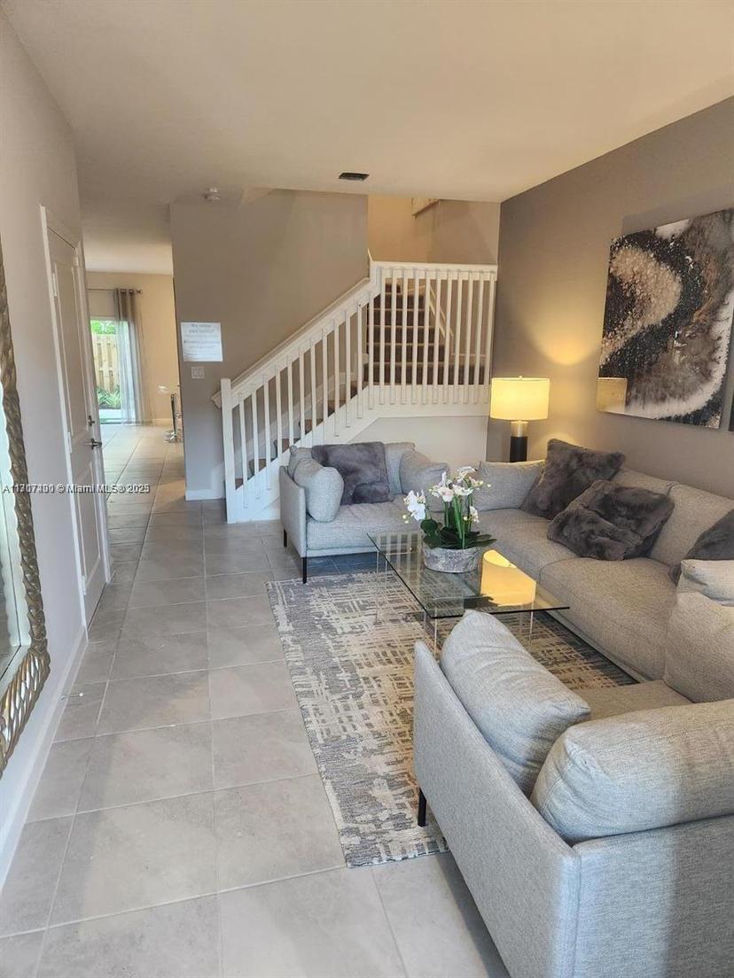 Picture of 2613 SE 10Th St, Homestead FL 33035
