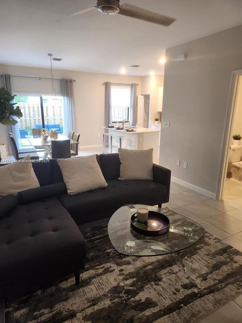 Picture of 2613 SE 10Th St, Homestead FL 33035