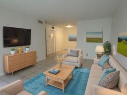 Picture of 3249 NW 104Th Ave # 3249, Coral Springs, FL 33065
