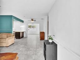 Picture of 521 SW 68Th Ter, Pembroke Pines, FL 33023