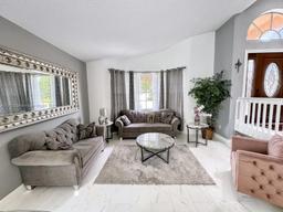 Picture of 338 NW 152Nd Ln, Pembroke Pines, FL 33028