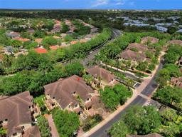 Picture of 1689 Passion Vine Cir # 4, Weston, FL 33326