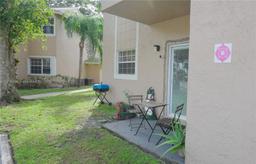 Picture of 2331 NW 96Th Ter # 17A, Pembroke Pines, FL 33024