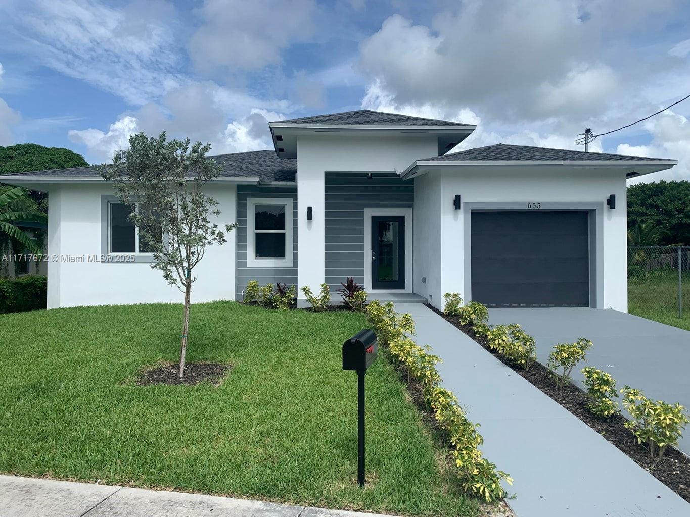 Picture of 655 NW 24Th Ave, Fort Lauderdale, FL 33311