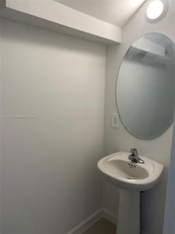 Picture of 12623 NW 24Th Ave # 12623, Miami, FL 33167