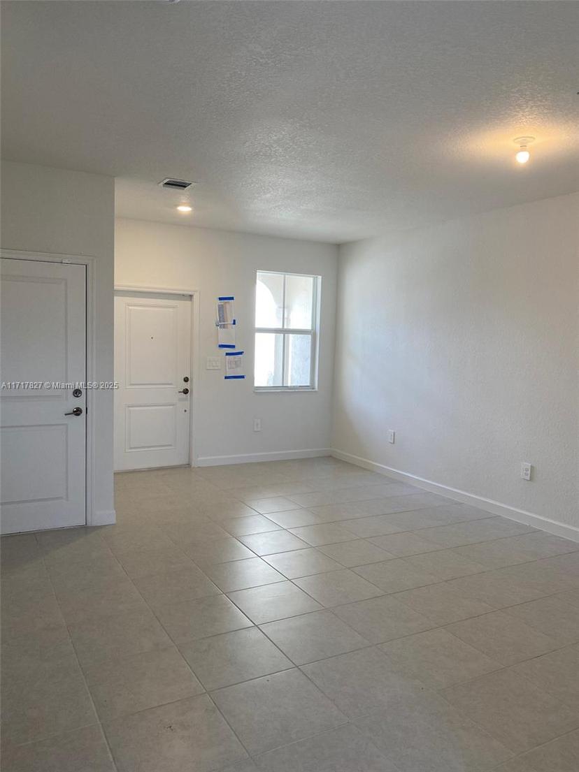 Picture of 12623 NW 24Th Ave # 12623, Miami, FL 33167