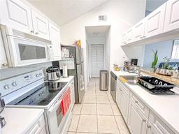Picture of 15770 SW 106Th Ter # 305, Miami, FL 33196