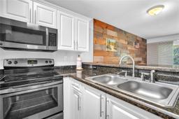 Picture of 4923 SW 66Th Ter # 4923, Davie, FL 33314