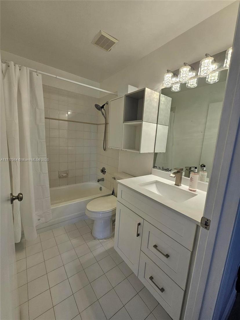 Picture of 19009 NW 23Rd St, Pembroke Pines, FL 33029