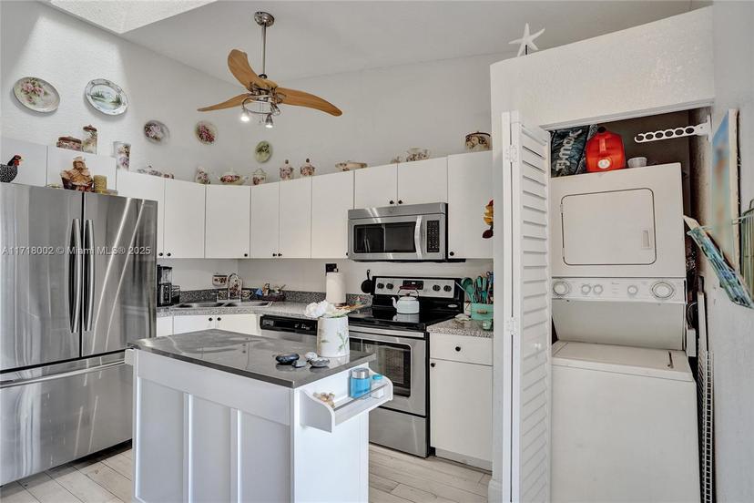 Picture of 729 NW 47Th St, Deerfield Beach FL 33064