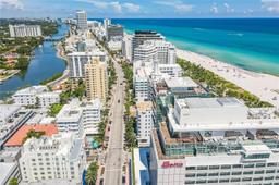 Picture of 2899 Collins Ave # 612, Miami Beach, FL 33140