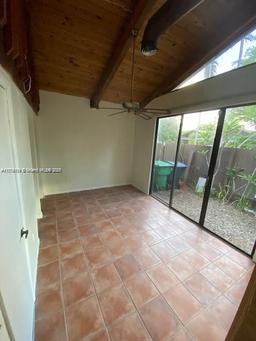 Picture of 11332 SW 114Th Lane Cir, Miami, FL 33176