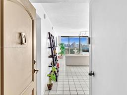 Picture of 3625 N Country Club Dr # 2108, Aventura, FL 33180