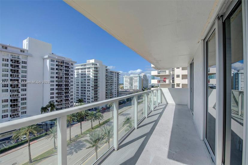 Picture of 5701 Collins Ave # 915, Miami Beach FL 33140